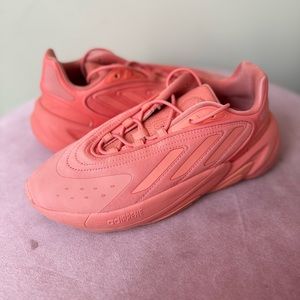 ADIDAS ORIGINALS OZELIA SNEAKERS